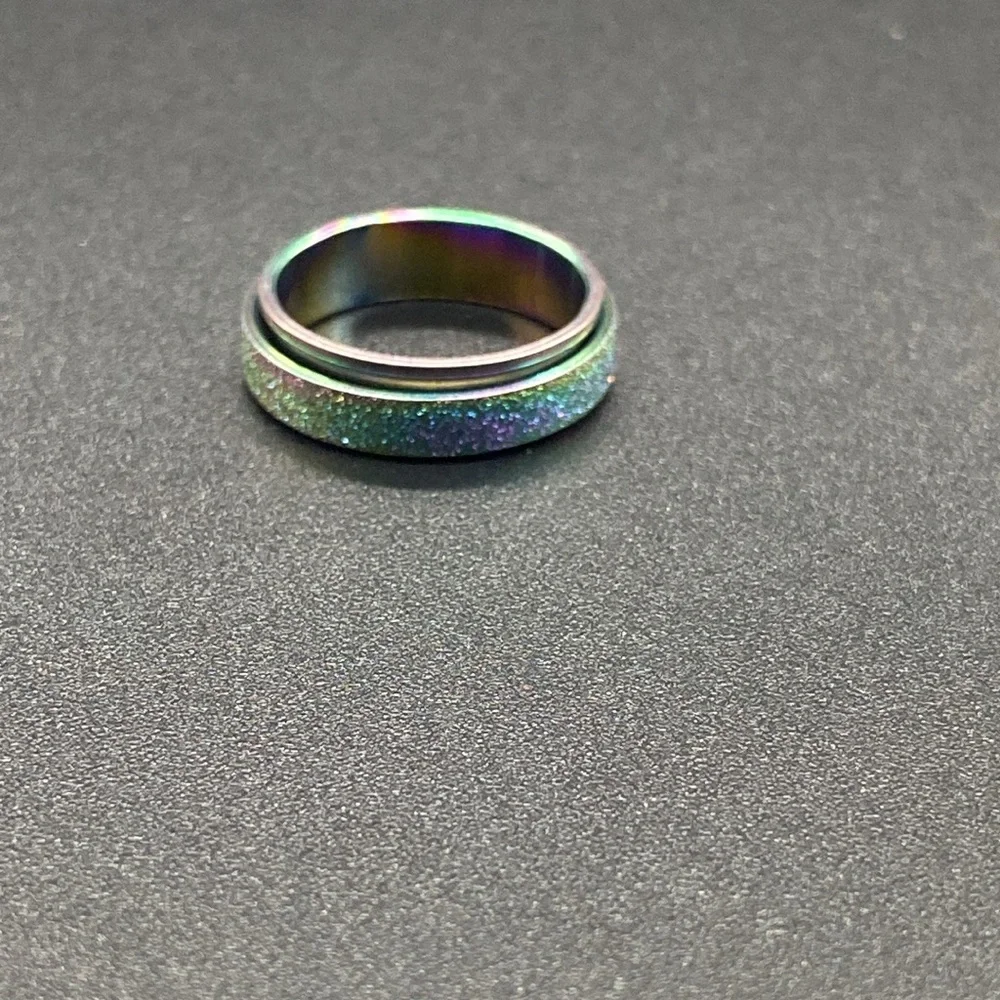 Item 198 Anti Anxiety Spinner Ring Sz 8 3/4